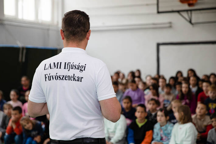 Rendhagy hangszerbemutat