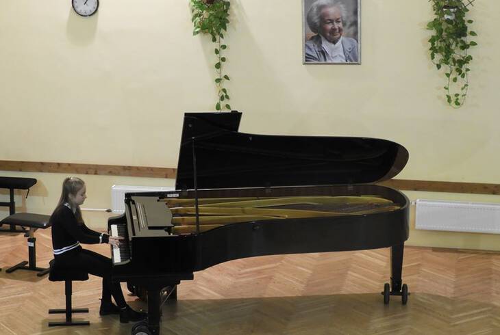 „Rév Lívia” IV. Dél-Dunántúli Regionális Zongoraverseny